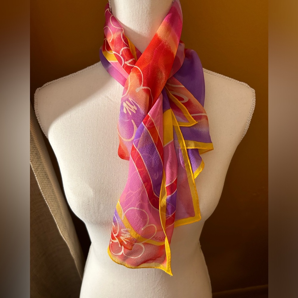 HALSTON VINTAGE BARBIECORE/FAIRYCORE 100% SILK BOLD FLORAL SHEER SCARF O/S